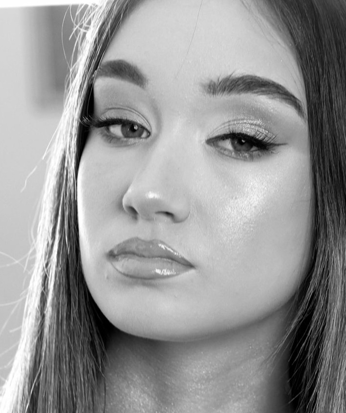 My Signature Soft Glam Look